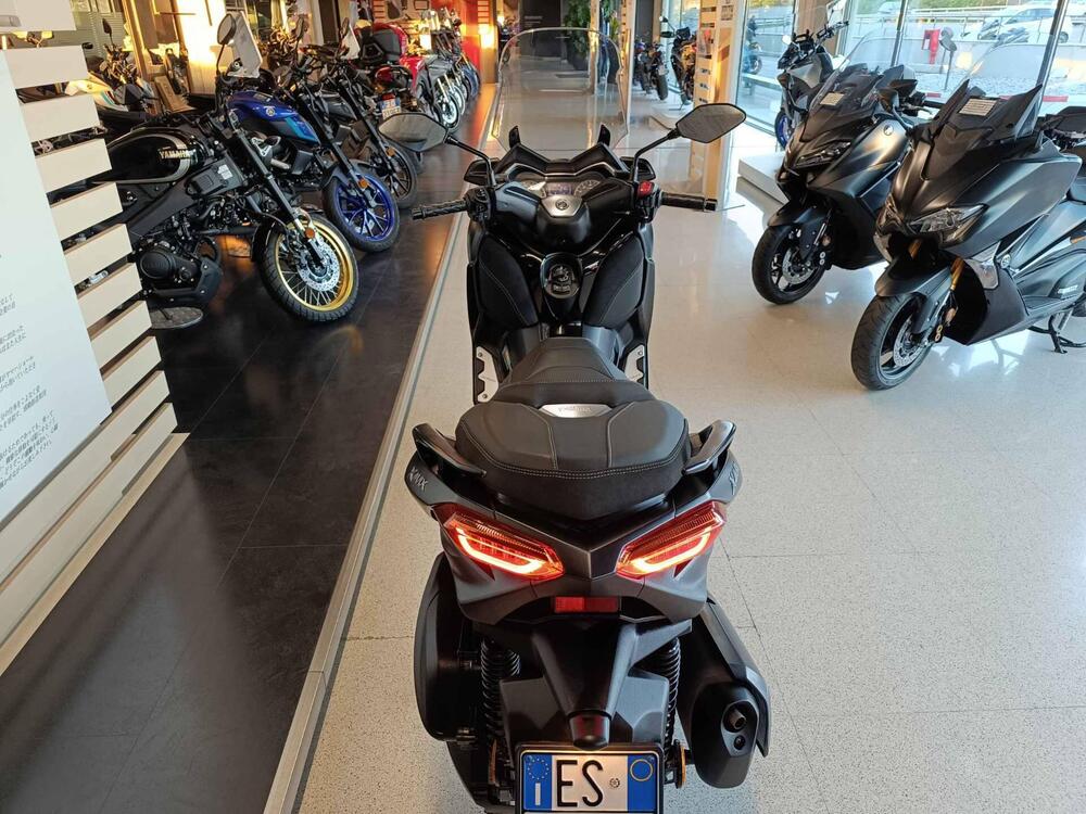 Yamaha X-Max 300 Iron Max (2019 - 20) (3)