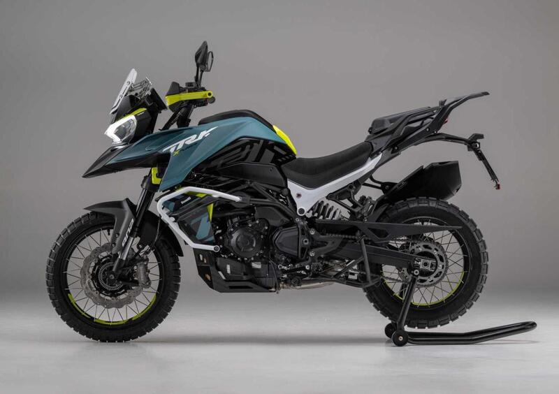 Benelli TRK 902 TRK 902 Xplorer (2026) (3)