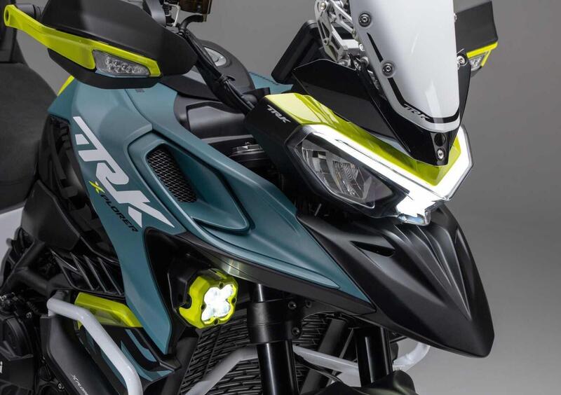 Benelli TRK 902 TRK 902 Xplorer (2026) (4)