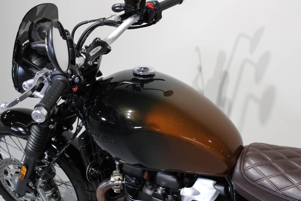Triumph Scrambler 900 Stealth Edition (2024) (5)
