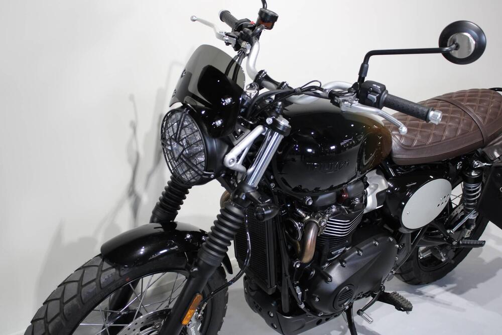 Triumph Scrambler 900 Stealth Edition (2024) (11)