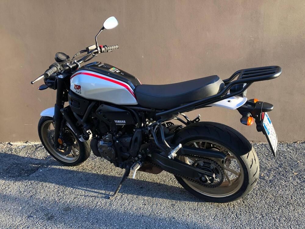 Yamaha XSR 700 XTribute (2021) (4)