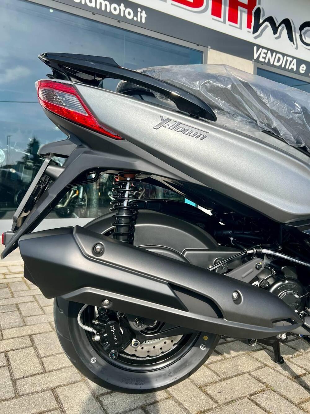 Kymco X-Town 300i ABS (2016 - 20) (2)