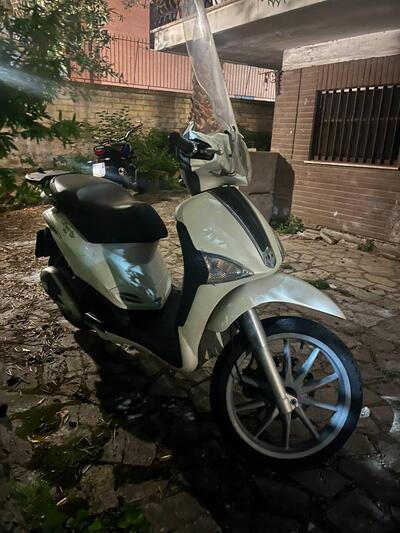 Piaggio Liberty 150 4T (2008 - 13) usata