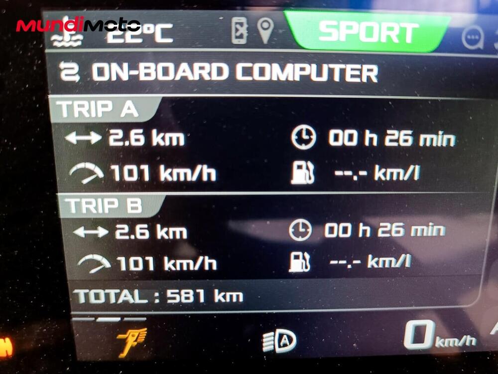 Aprilia Tuono V4 (2025 - 26) (12)