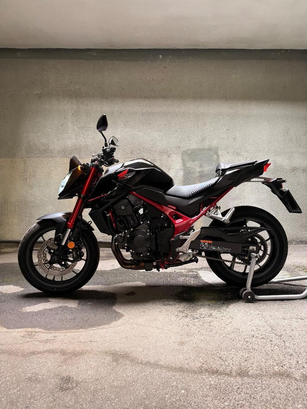 Honda CB 750 Hornet (2023 - 24)