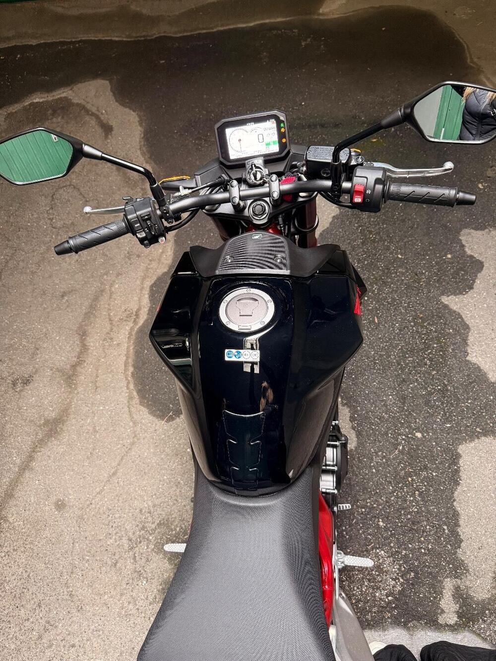 Honda CB 750 Hornet (2023 - 24) (5)