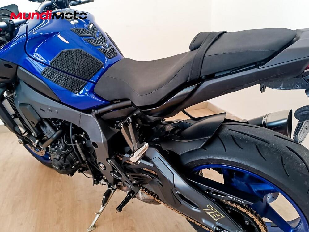 Yamaha MT-10 (2022 - 26) (10)