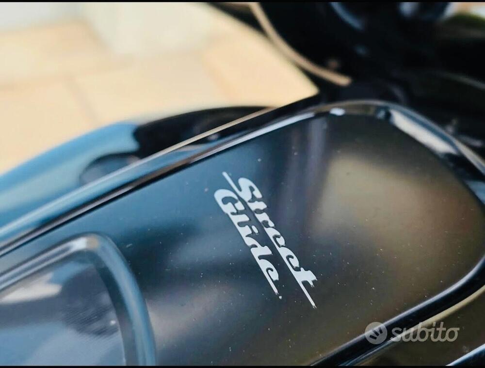 Harley-Davidson CVO Street Glide (2023) (2)