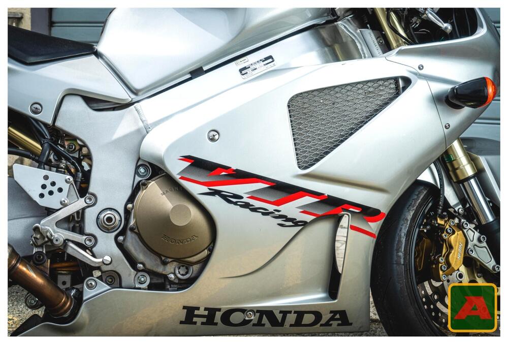 Honda VTR 1000 SP-1 (2000 - 01) (6)