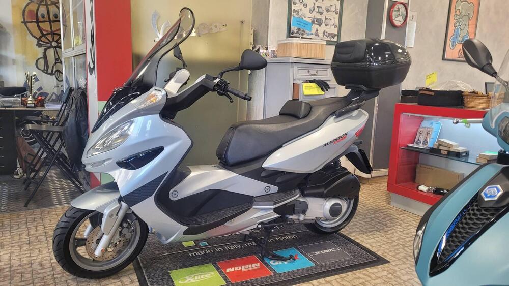 Malaguti Madison 250 RS (2005 - 06) (3)