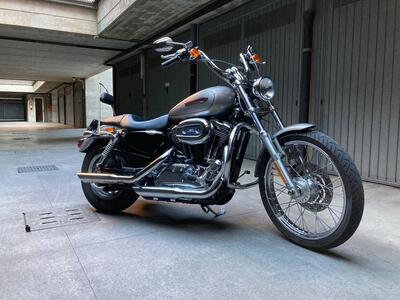 Harley-Davidson 1200 Custom (2007 - 13) - XL 1200C usata