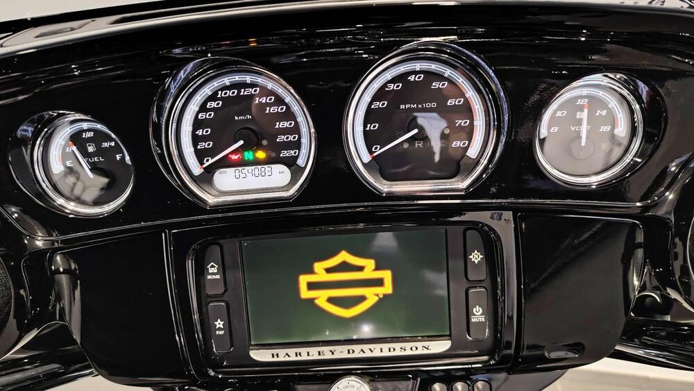 Harley-Davidson 107 Electra Glide Ultra Limited (2017 - 18) - FLHTK (10)