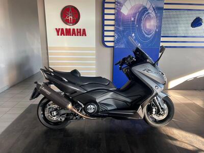 Yamaha T-Max 530 (2015 - 16) usata
