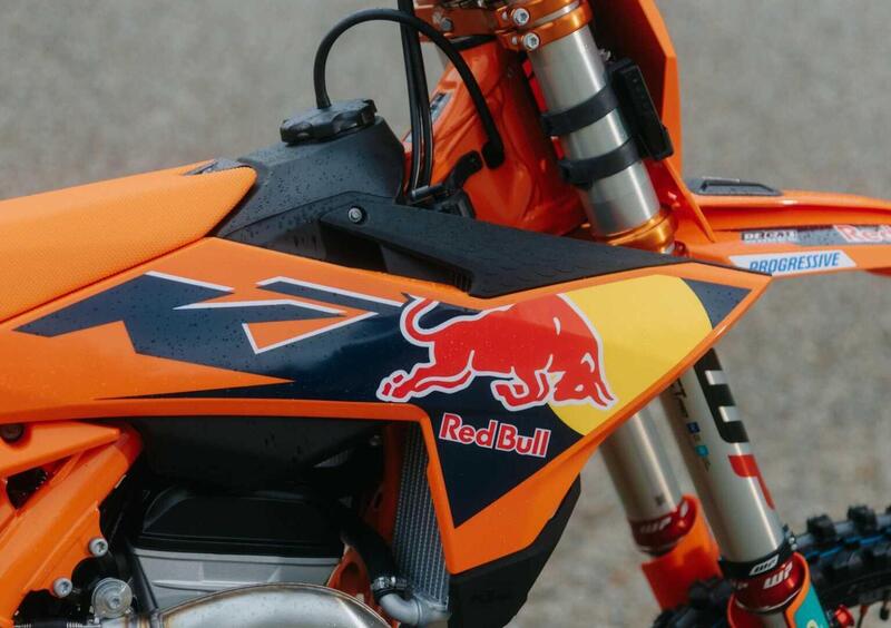 KTM 250 SX-F 250 SX-F Factory Edition (2026) (5)