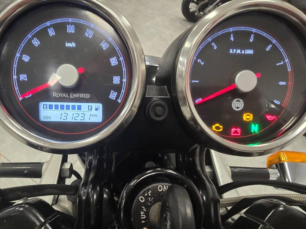 Royal Enfield Interceptor 650 (2021 - 26) (5)