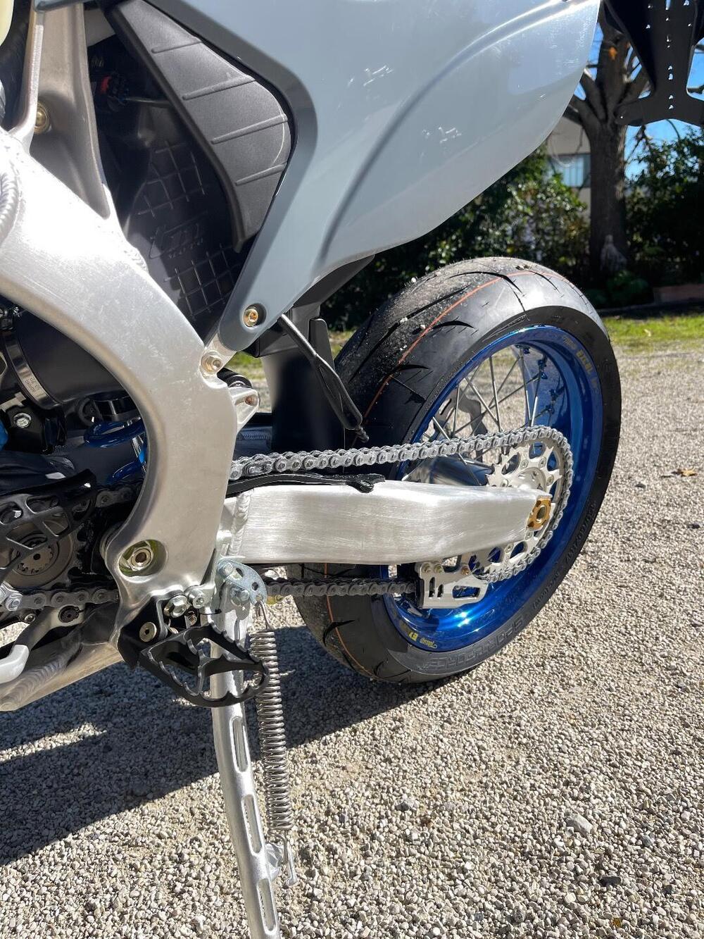 Tm Moto SMR 125 ES Fi 2T (2026) (7)