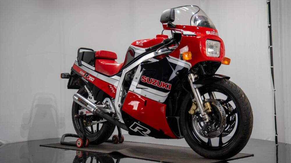 Suzuki GSX-R 750 (5)