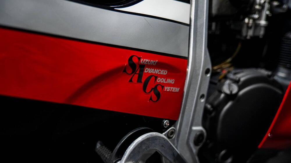 Suzuki GSX-R 750 (14)