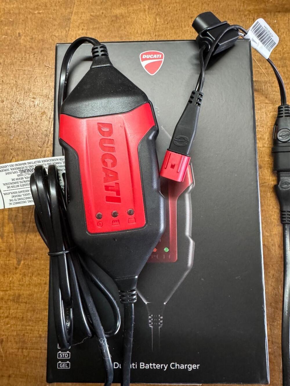 Ducati Streetfighter V4 1100 S (2021 - 22) (11)