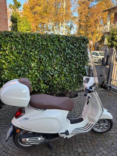 Vespa Primavera 125 (2021 - 23) usata