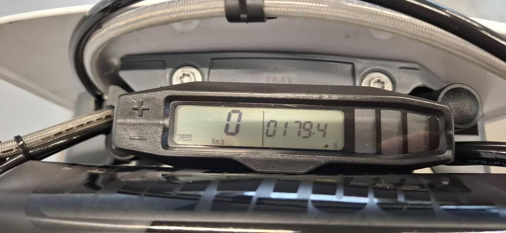 Husqvarna FE 350 Pro (2024) (4)