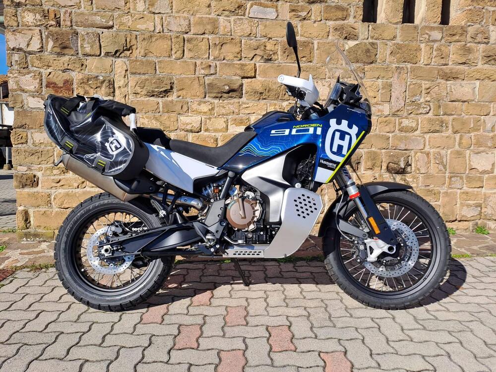 Husqvarna Norden 901 Expedition (2023 - 24) (2)