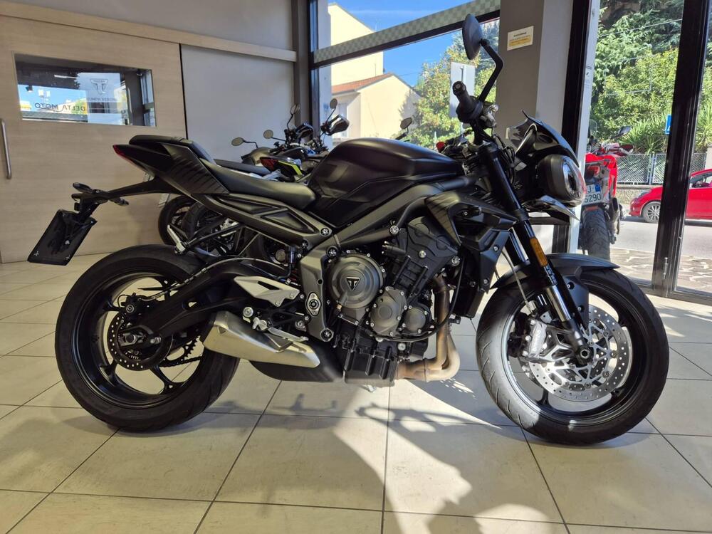 Triumph Street Triple R (2020 - 22) (2)