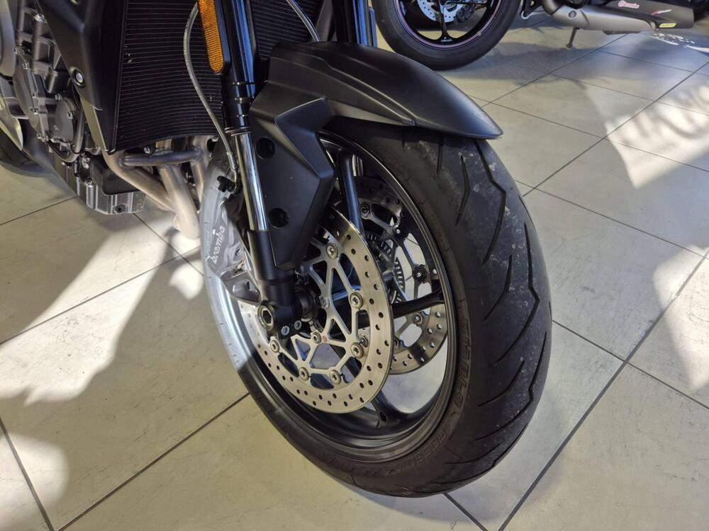 Triumph Street Triple R (2020 - 22) (10)