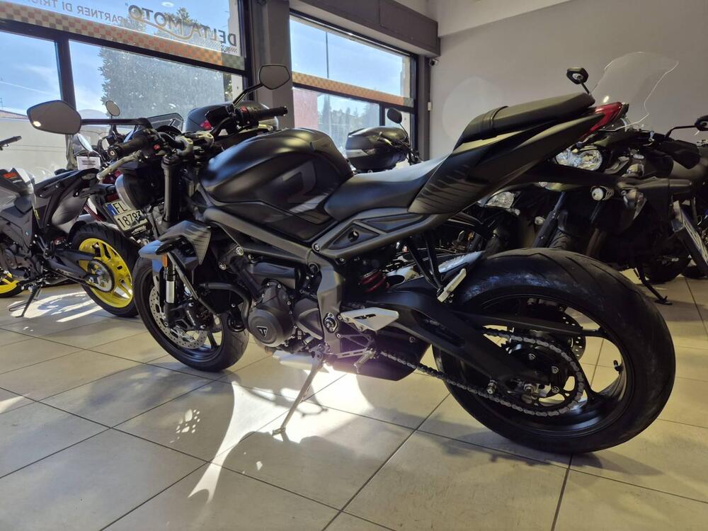 Triumph Street Triple R (2020 - 22) (7)