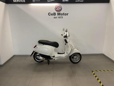 Vespa Primavera 125 (2024 - 25) usata