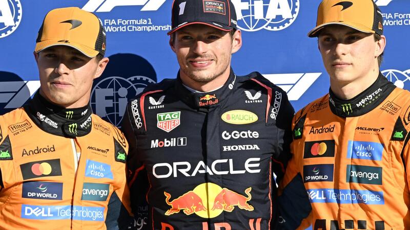 McLaren nel caos? Ecclestone tuona: &ldquo;Piastri rallentato, favoriscono Norris&rdquo;. E lancia la profezia su Verstappen