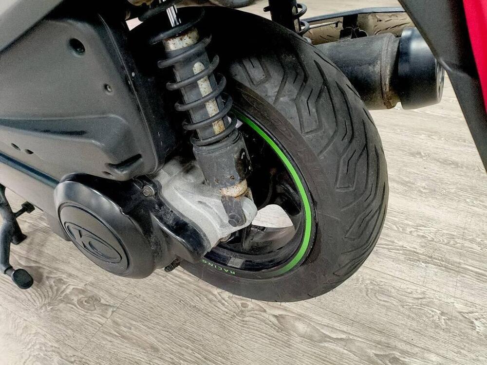 Kymco Xciting 300i (18)