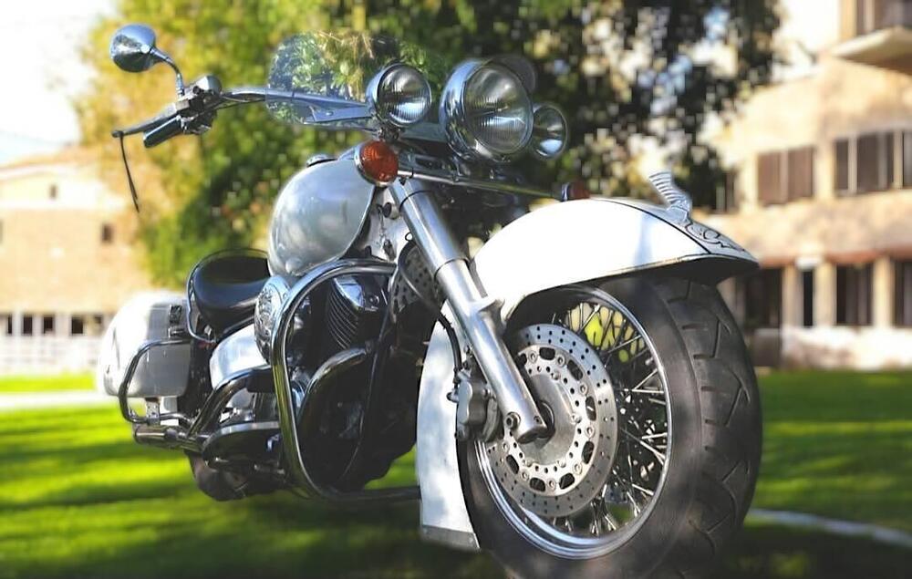 Yamaha XVS 1100 Drag Star A Classic (2000 - 06) (18)