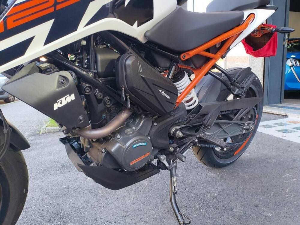 KTM 125 Duke (2021 - 23) (15)