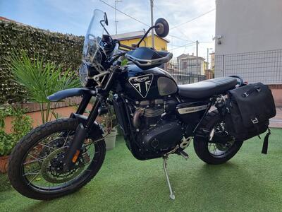 Triumph Scrambler 1200 XE Bond Edition (2020) usata
