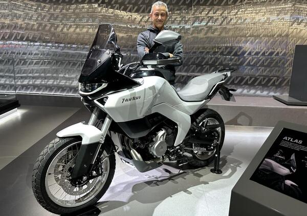 A EICMA 2025 debutta Atlas: la bicilindrica di Norton con la doppia anima [VIDEO]