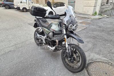 Moto Guzzi V85 TT (2021 - 23) usata