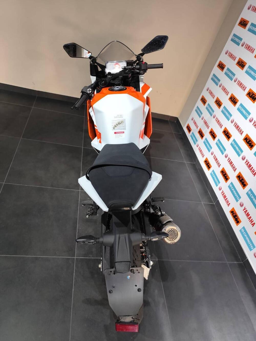 KTM RC 125 (2022 - 26) (4)