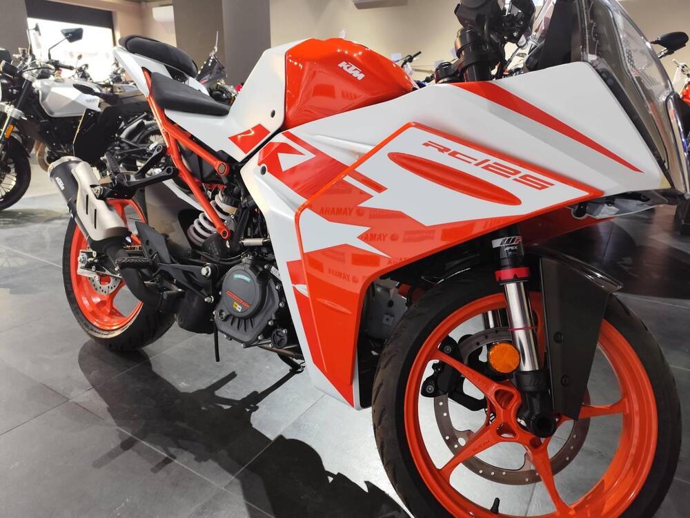 KTM RC 125 (2022 - 26) (6)