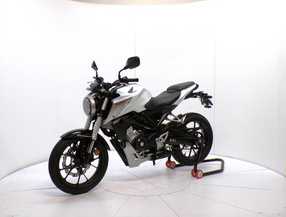 Honda CB 125 R (2018 - 20) (3)