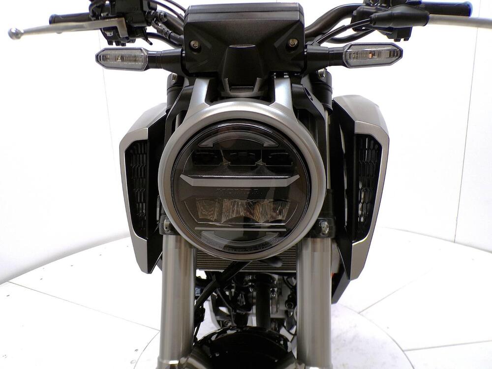 Honda CB 125 R (2018 - 20) (9)