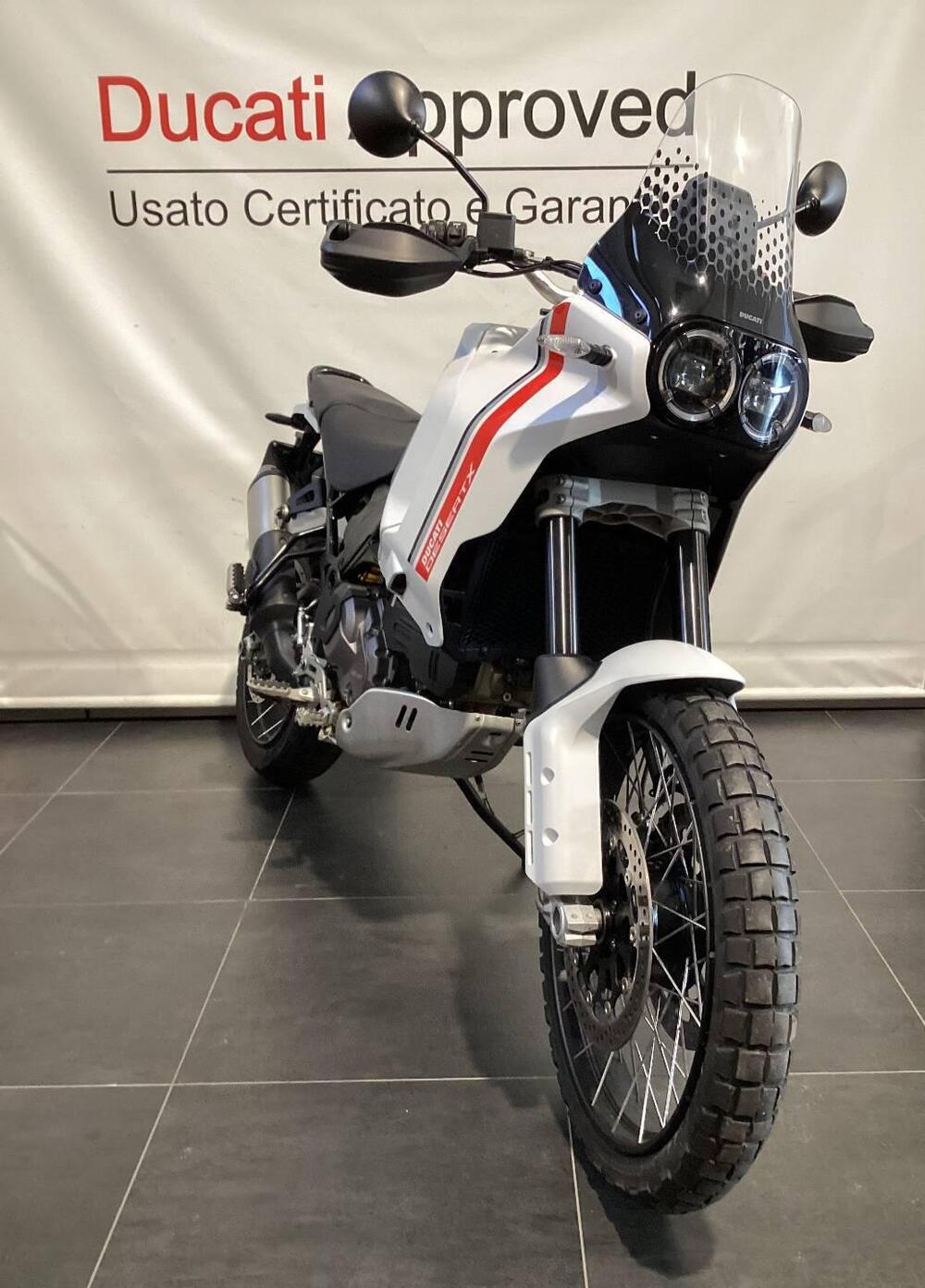 Ducati DesertX (2022 - 25) (2)