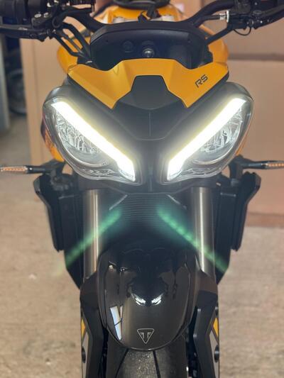 Triumph Street Triple 765 RS (2023 - 25) usata
