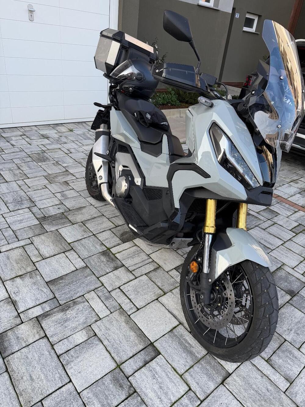 Honda X-ADV 750 DCT (2021 - 24) (2)