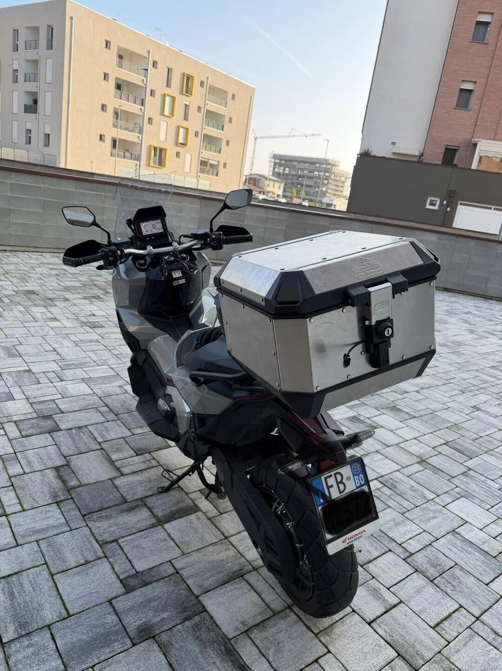 Honda X-ADV 750 DCT (2021 - 24) (4)