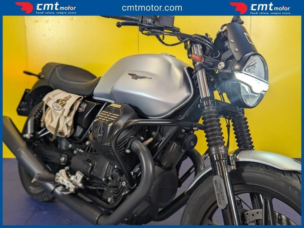 Moto Guzzi V7 Stone (2021 - 24) (10)