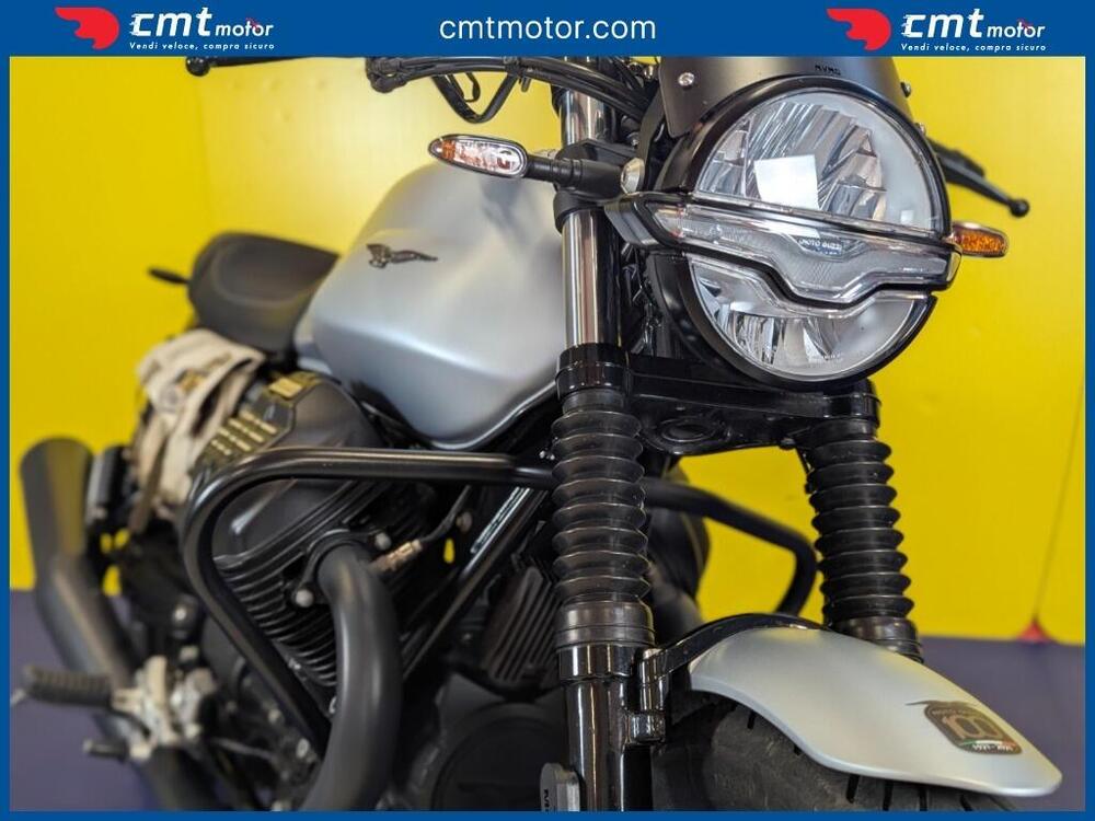Moto Guzzi V7 Stone (2021 - 24) (11)