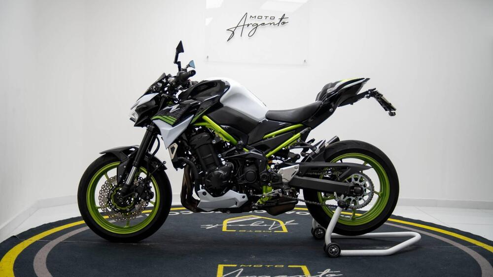 Kawasaki Z 900 (2021 - 24) (3)