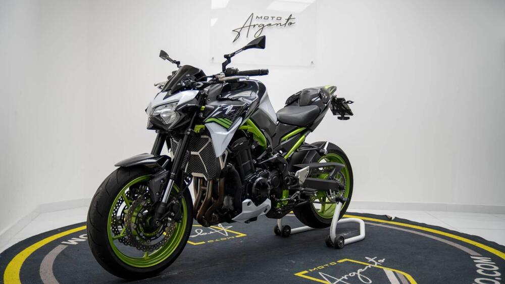 Kawasaki Z 900 (2021 - 24) (4)